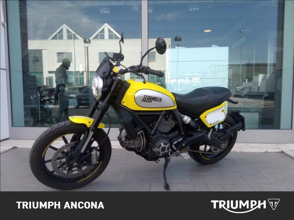 DUCATI Scrambler 800 Flat Track Pro