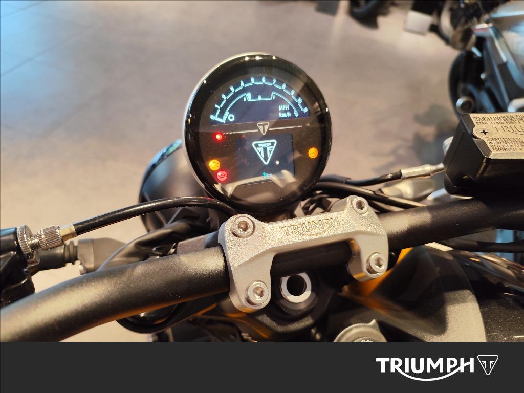 TRIUMPH Trident 660 Abs #7