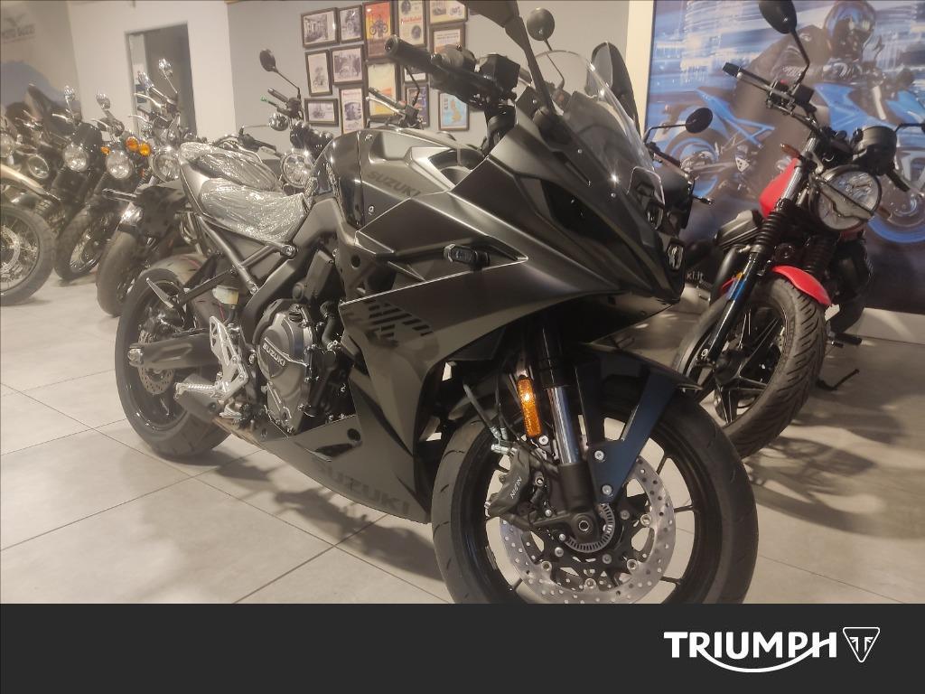 SUZUKI GSX-8R Abs