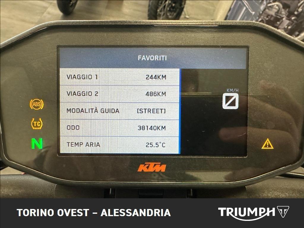 KTM 1290 Super Duke R #6