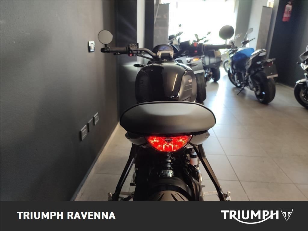 TRIUMPH Trident 660 Abs #2