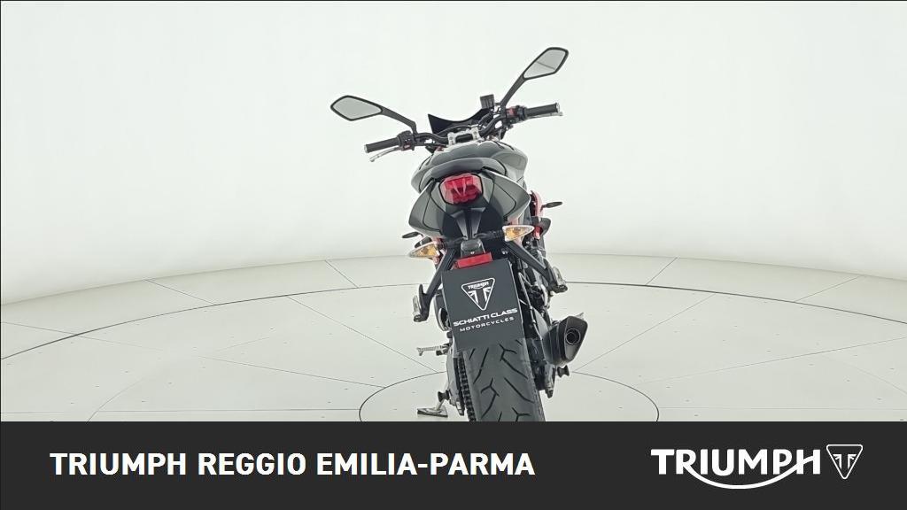 TRIUMPH Street Triple 675 R