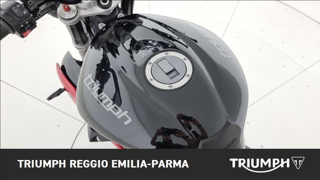 TRIUMPH Street Triple 675 R