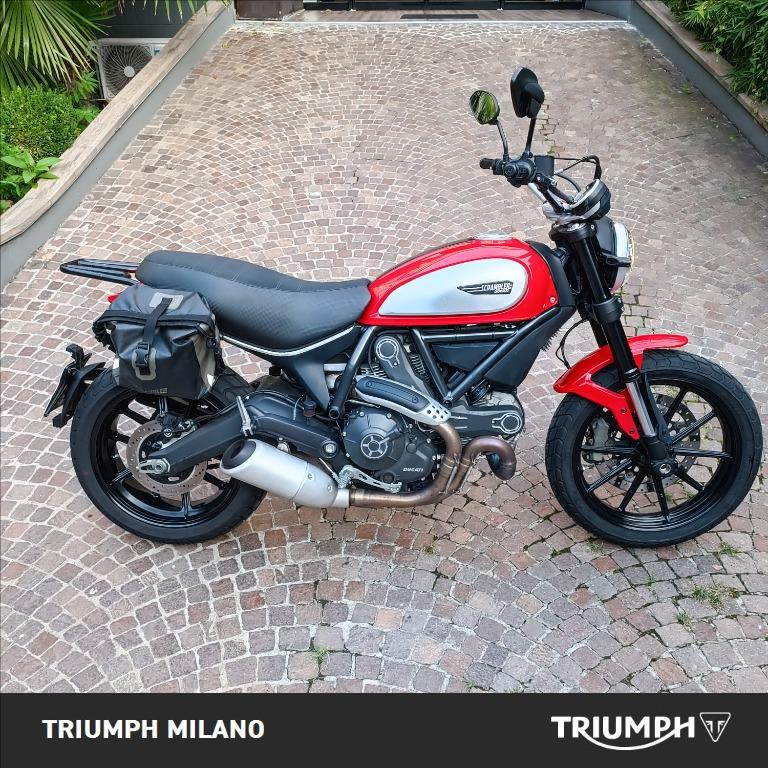 DUCATI Scrambler 800 Icon Red