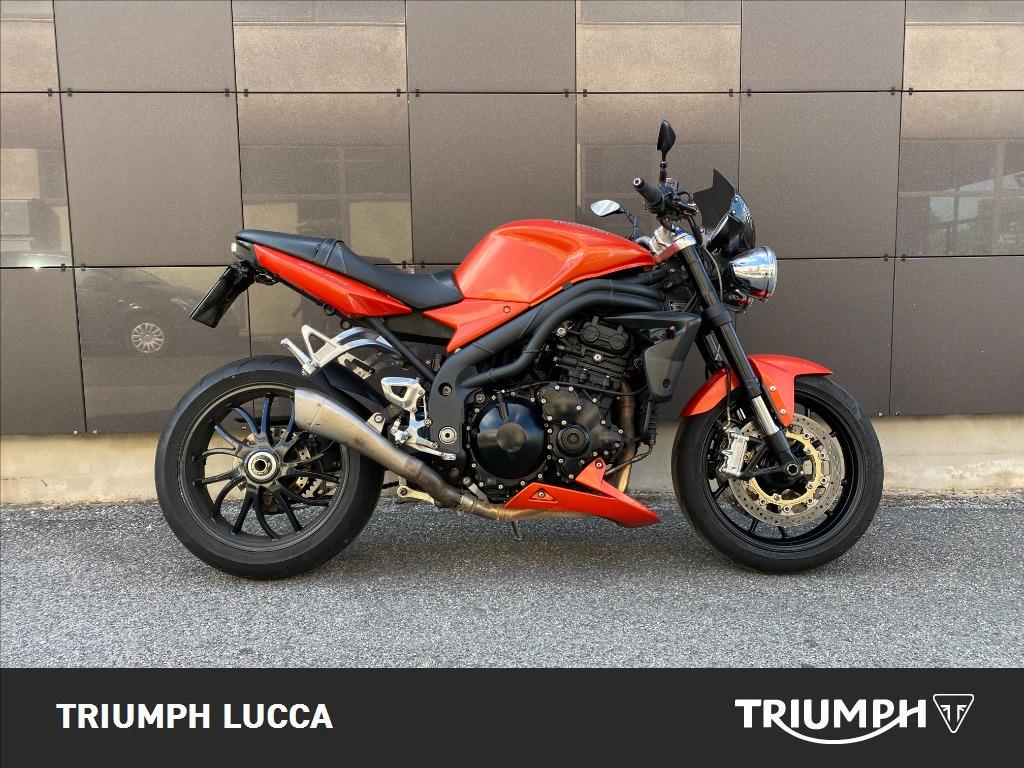 TRIUMPH Speed Triple 1050 
