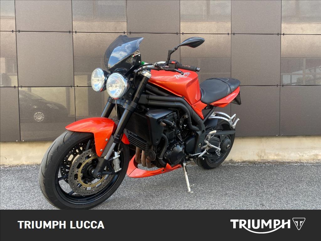 TRIUMPH Speed Triple 1050 