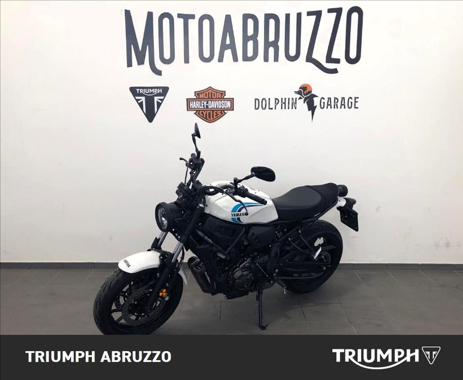 YAMAHA XSR 700 Abs