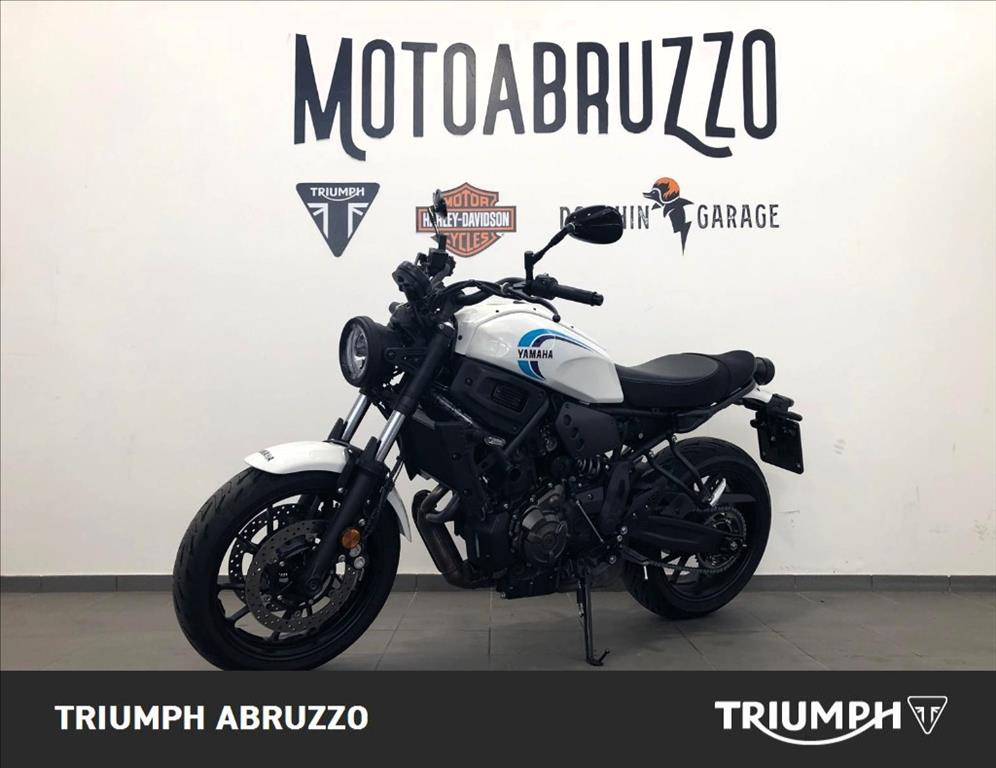 YAMAHA XSR 700 Abs