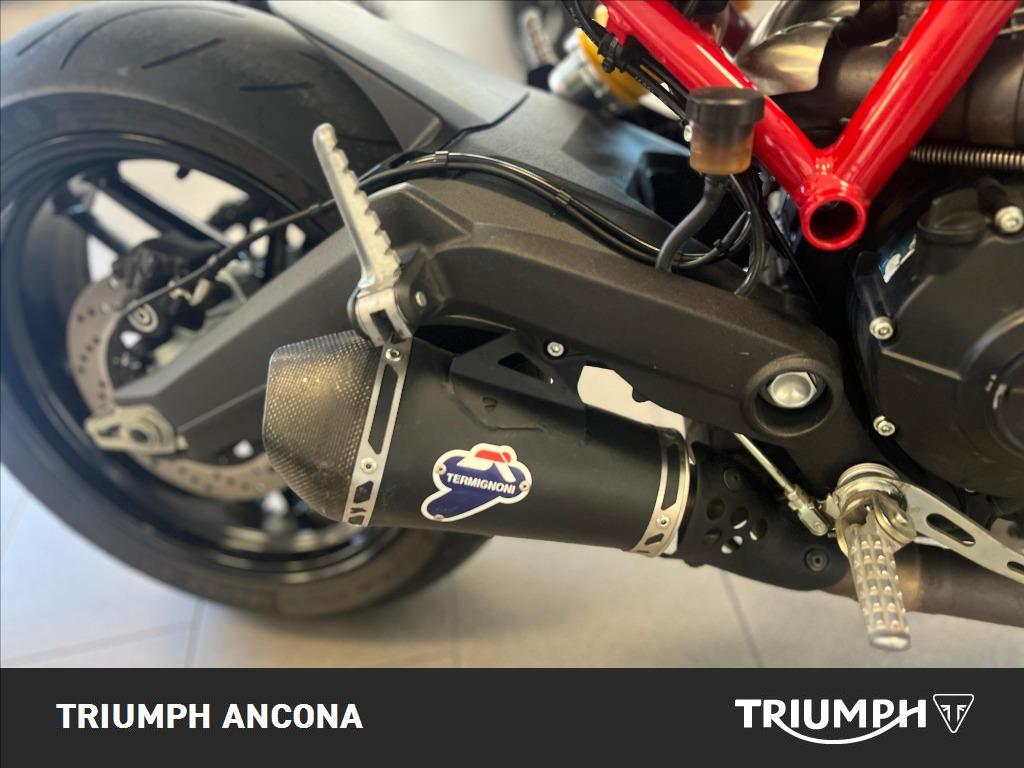 DUCATI Monster 797 plus Red