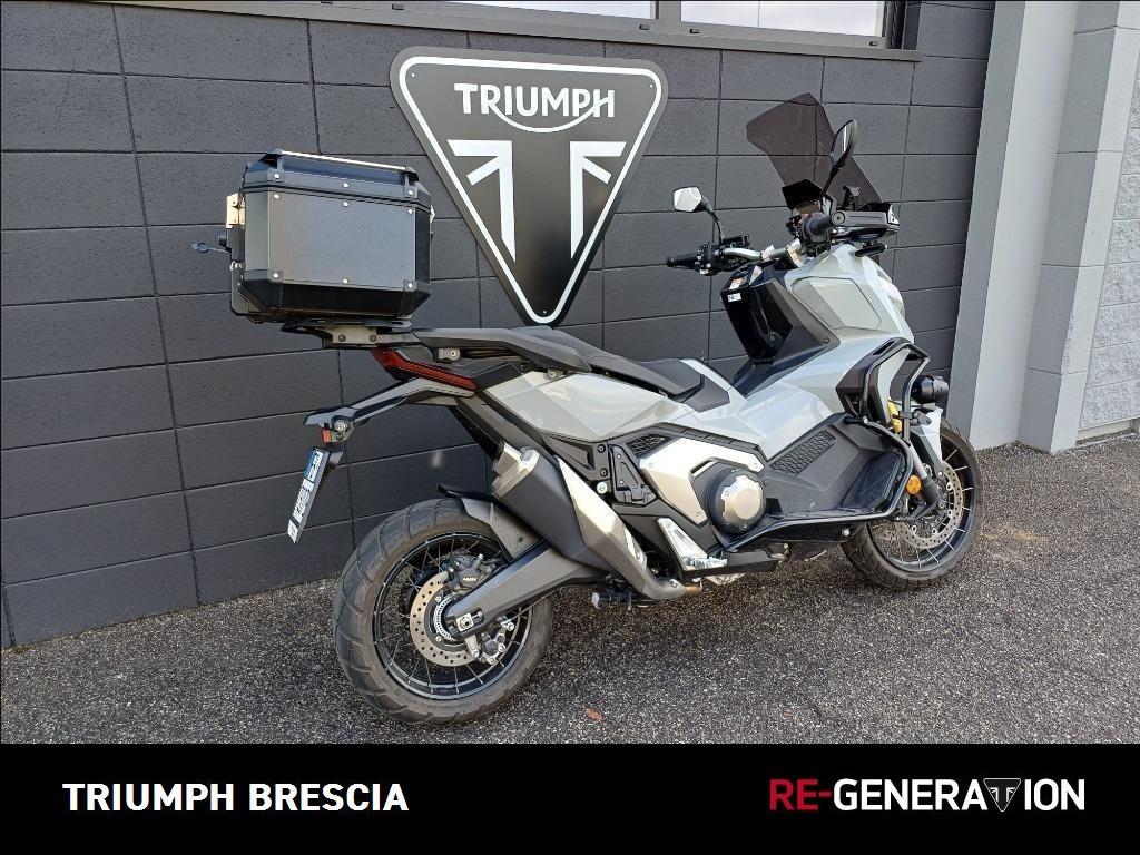 HONDA X-ADV 750 DCT Abs