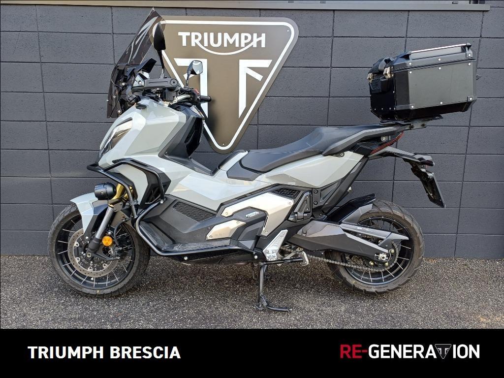 HONDA X-ADV 750 DCT Abs