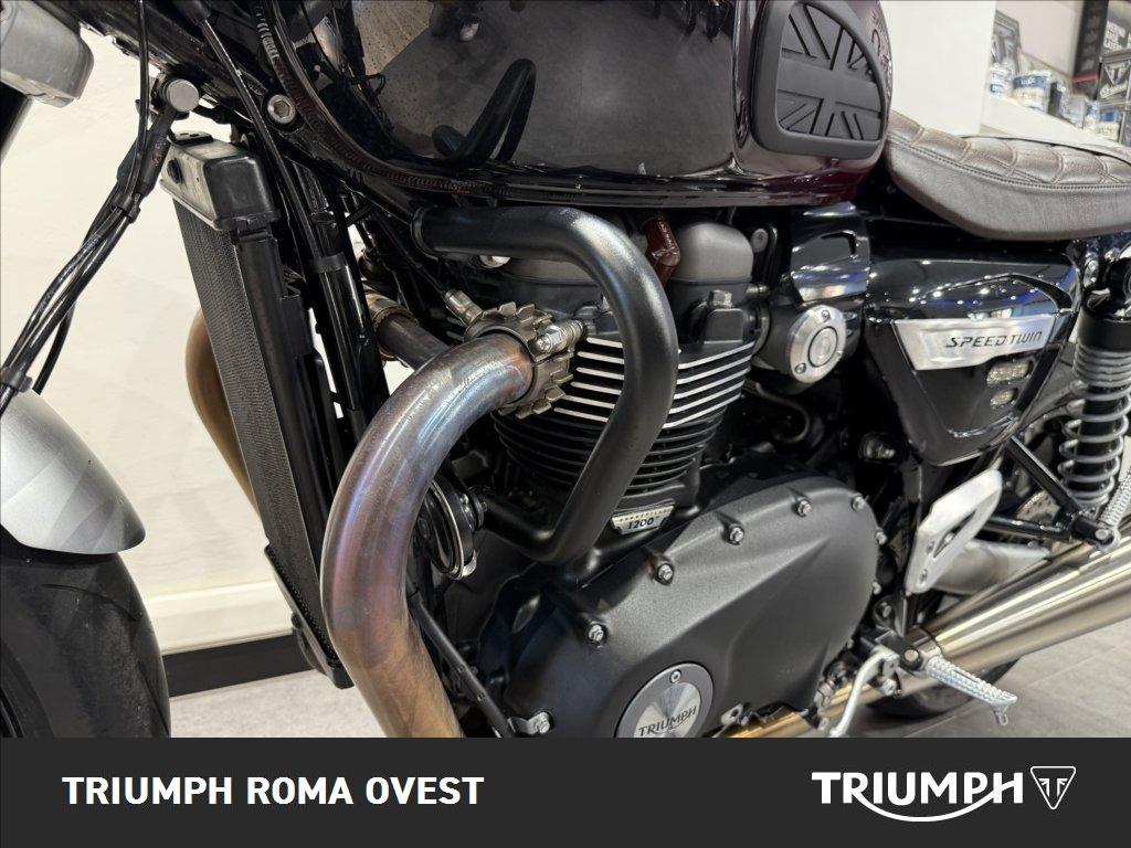 TRIUMPH Speed Twin 1200 Stealth Edition Abs