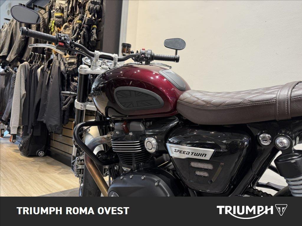 TRIUMPH Speed Twin 1200 Stealth Edition Abs