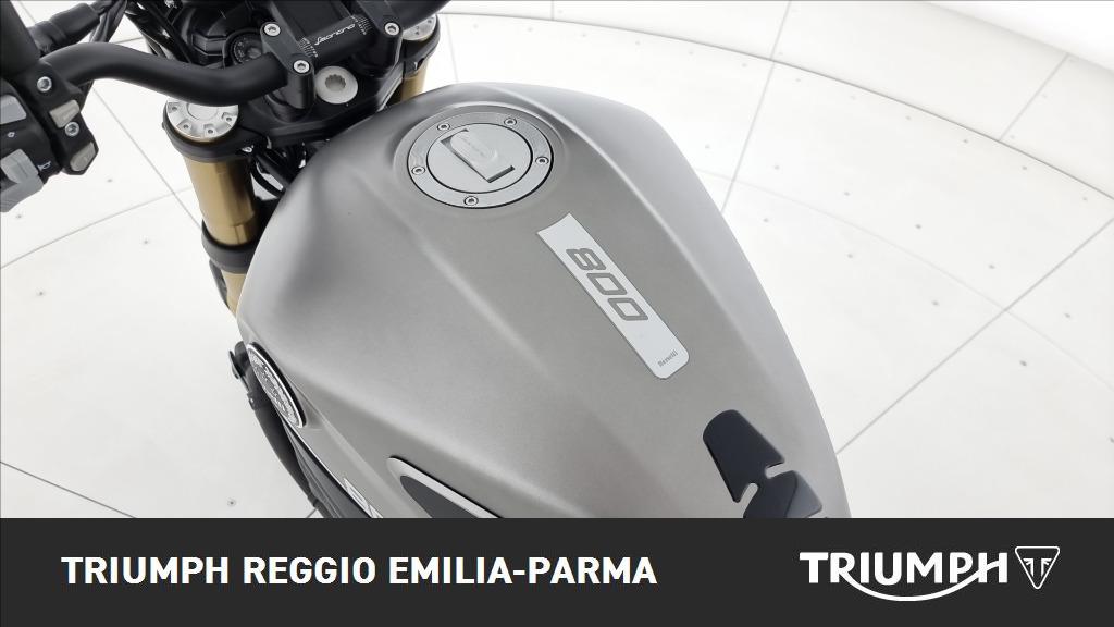 BENELLI Leoncino 800 