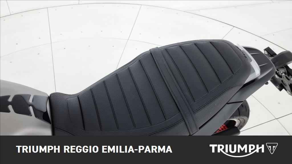 BENELLI Leoncino 800 