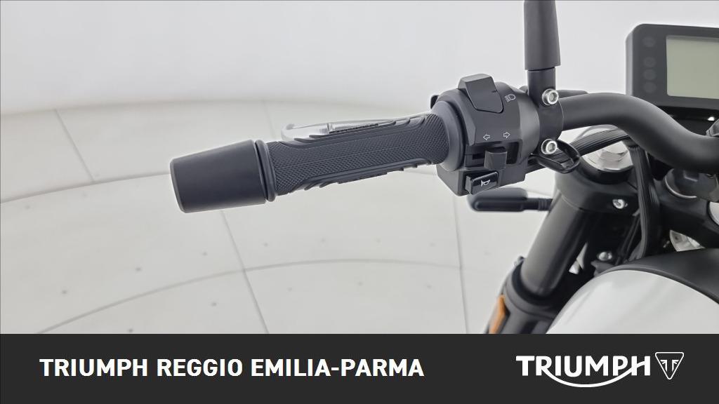 BENELLI Leoncino 125 