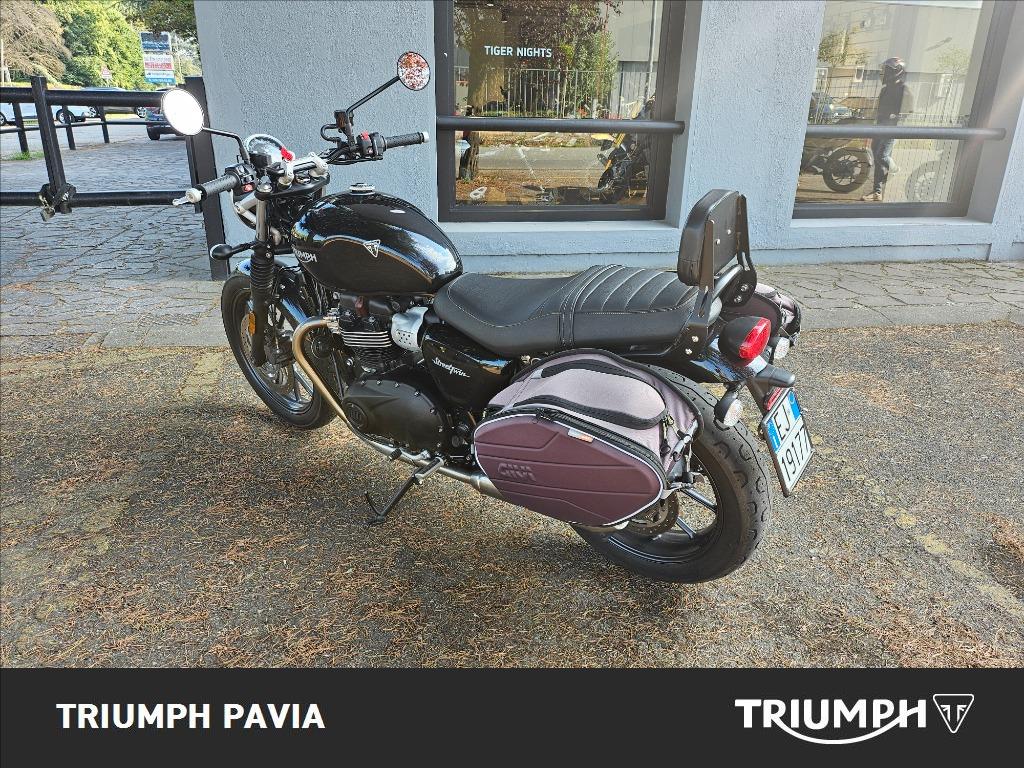 TRIUMPH Street Twin 900  #2