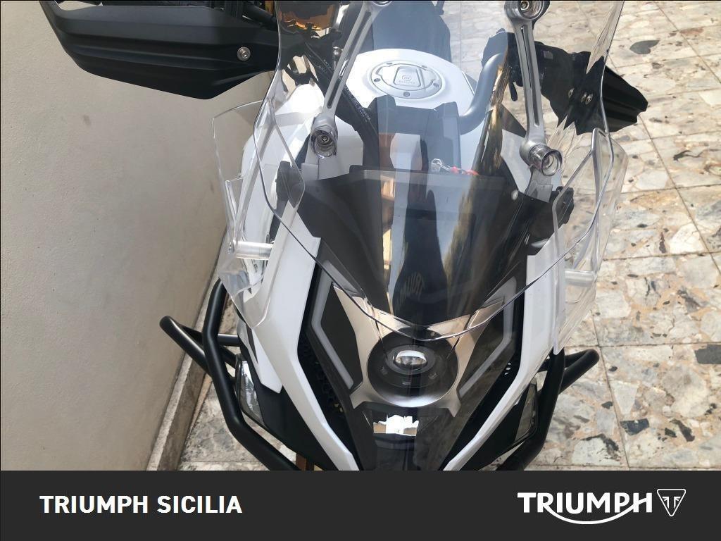 CFMOTO 650 MT Abs