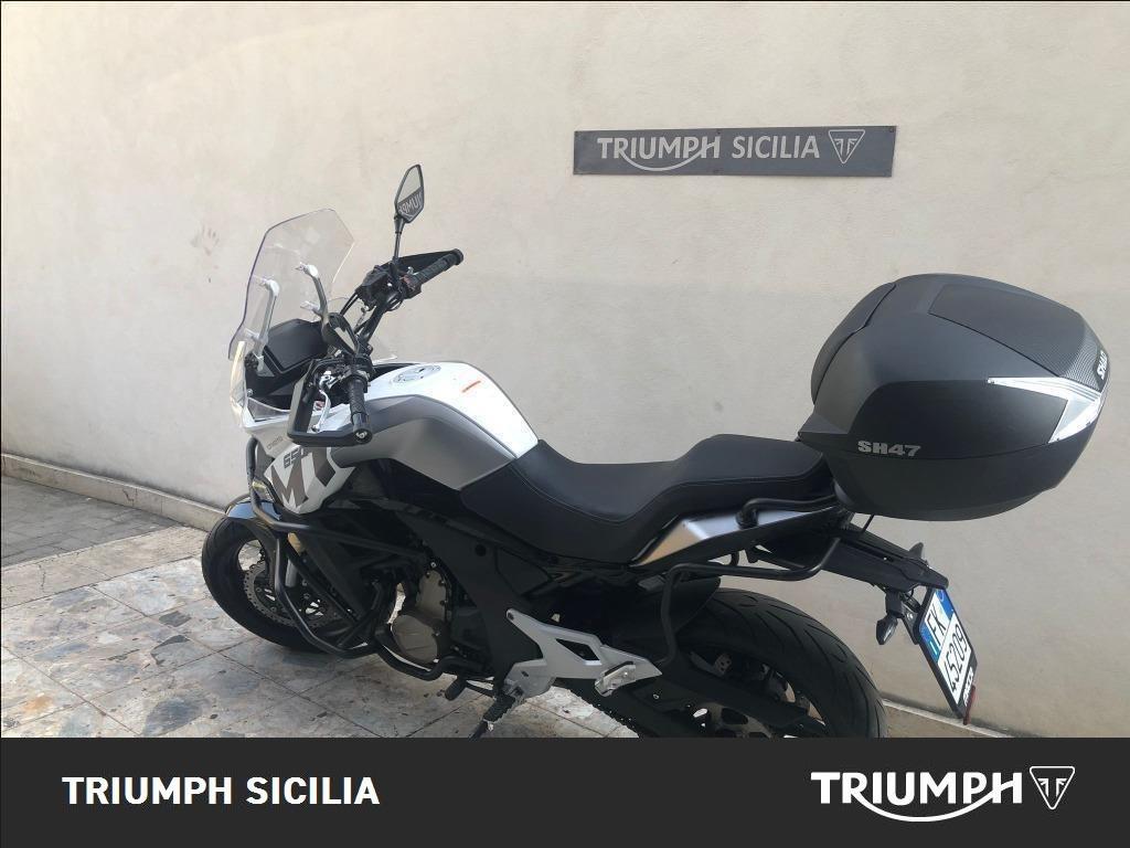 CFMOTO 650 MT Abs