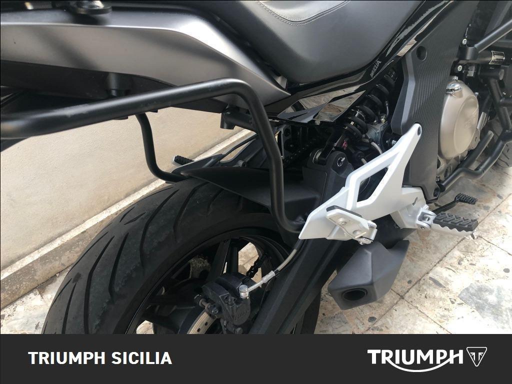 CFMOTO 650 MT Abs