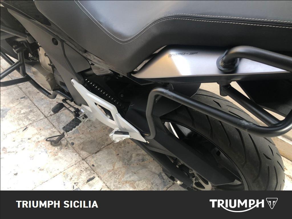 CFMOTO 650 MT Abs