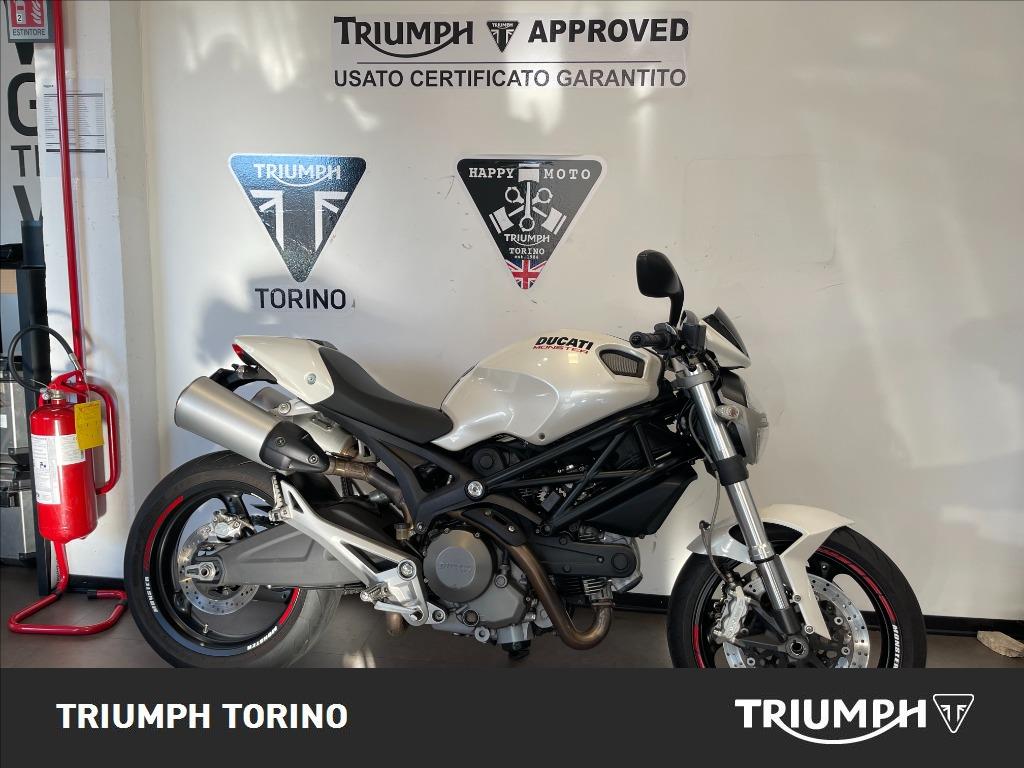 DUCATI Monster 696 +