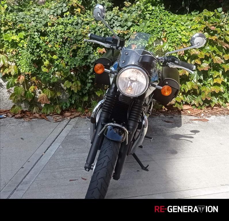 TRIUMPH Bonneville 900 T100  #3