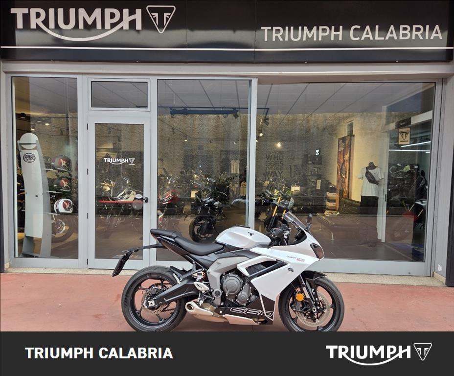 TRIUMPH Daytona 660 Abs #1