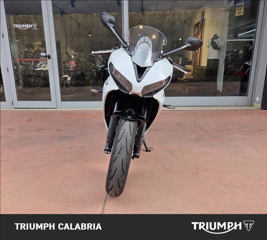 TRIUMPH Daytona 660 Abs #5