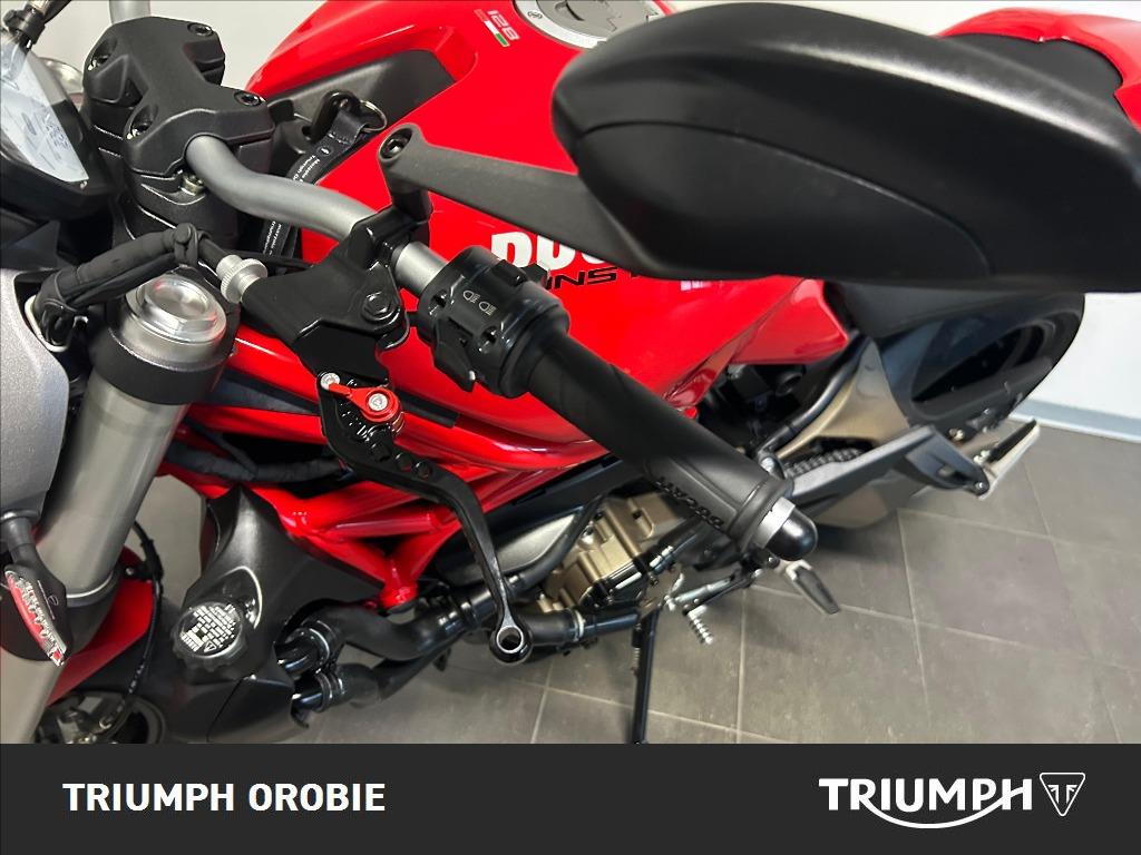 DUCATI Monster 821 Red #5