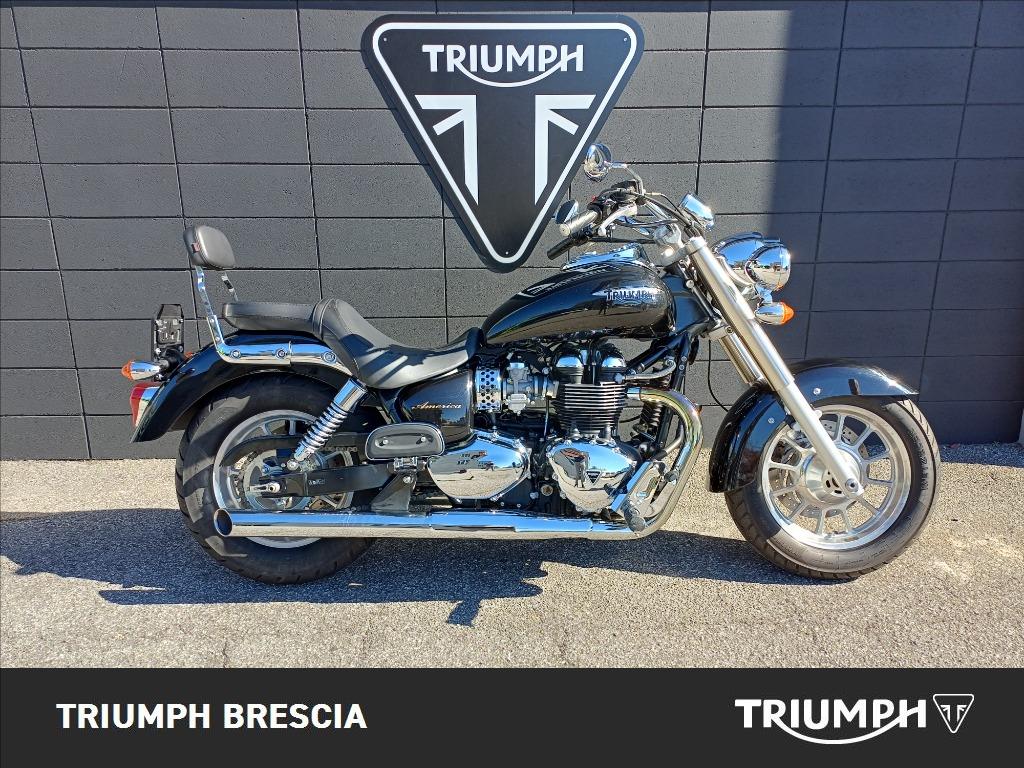 TRIUMPH America 865 