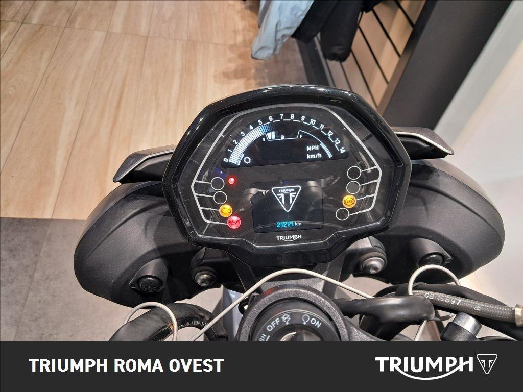 TRIUMPH Street Triple 765 R #8