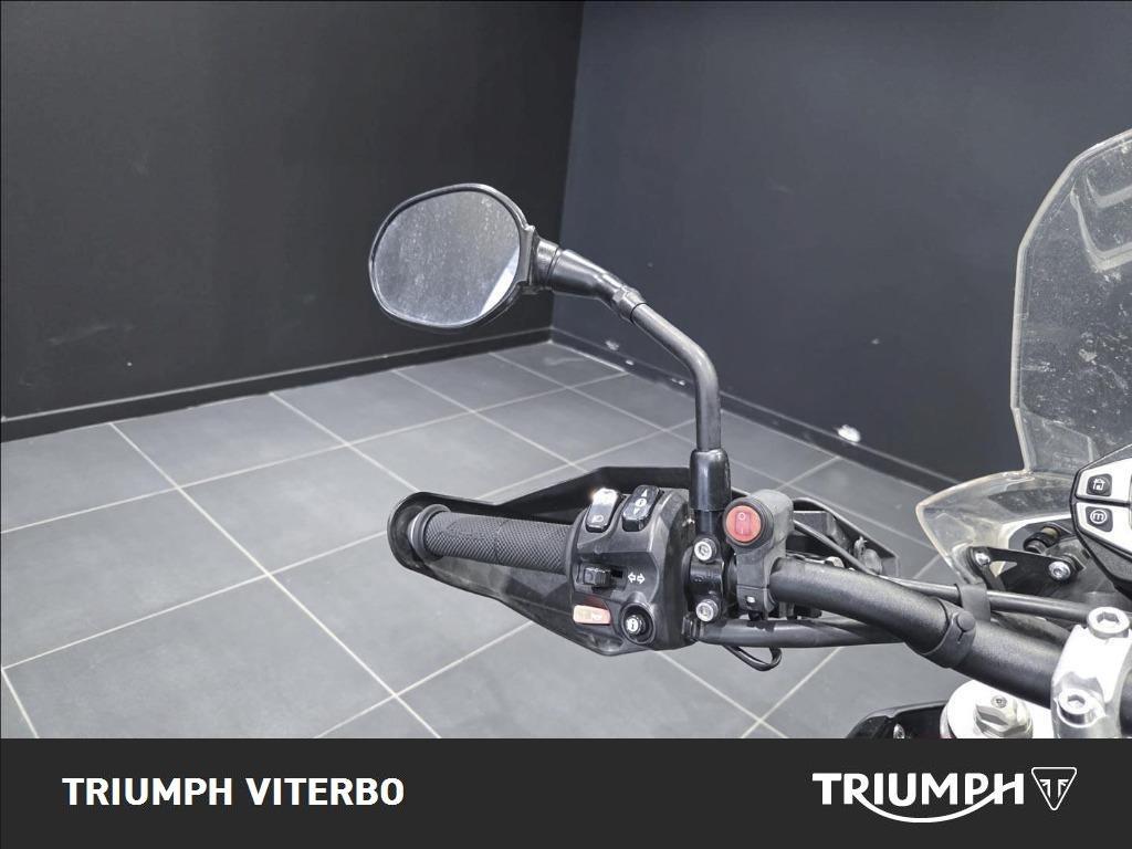 TRIUMPH Tiger 800 XC Abs #9
