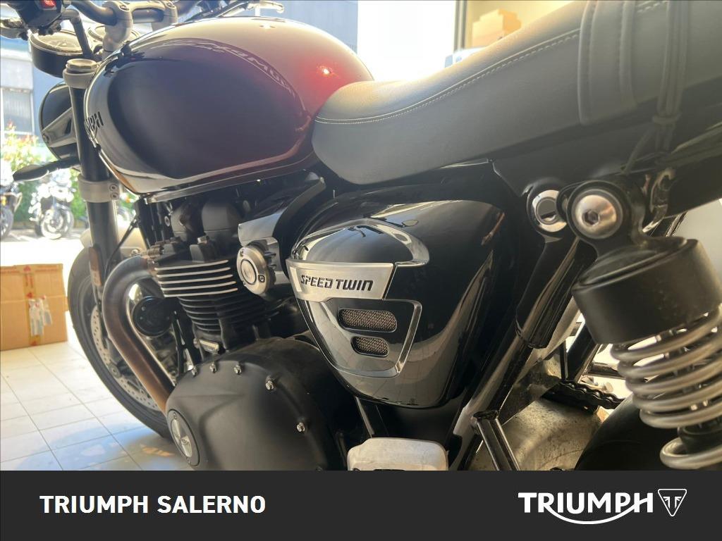 TRIUMPH Speed Twin 1200 Stealth Edition Abs #4