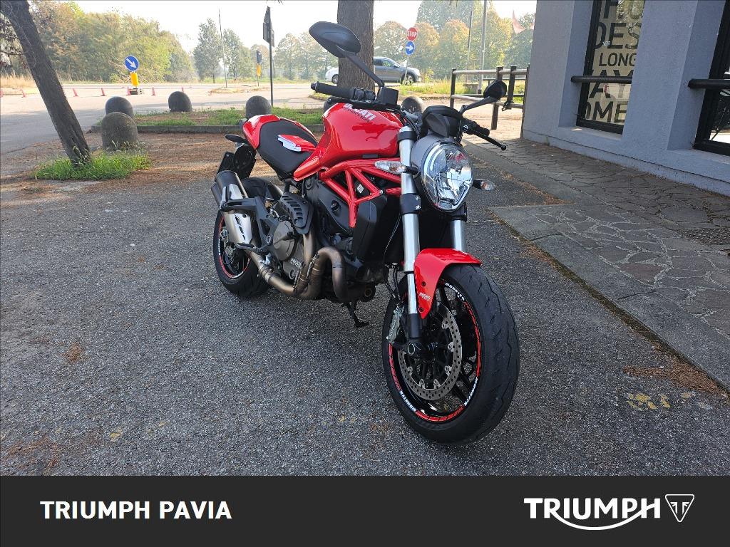 DUCATI Monster 821 Red #1