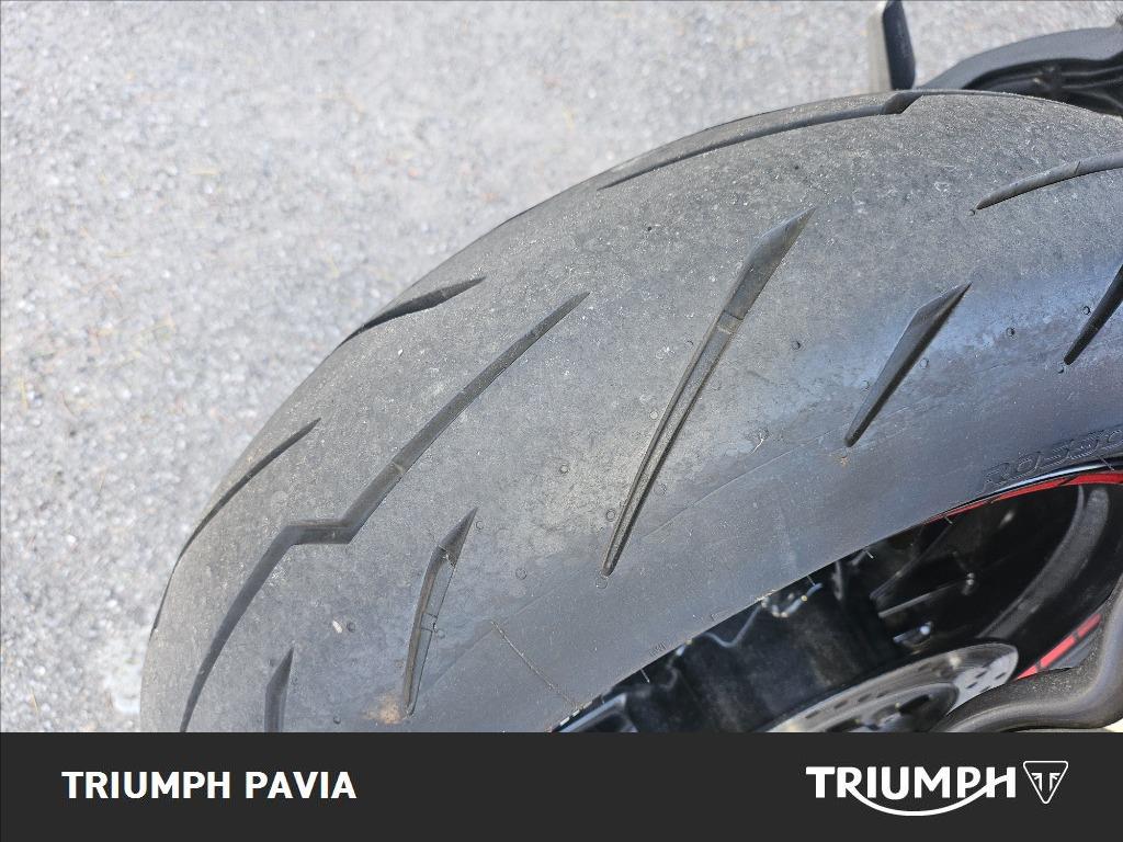 DUCATI Monster 821 Red #8