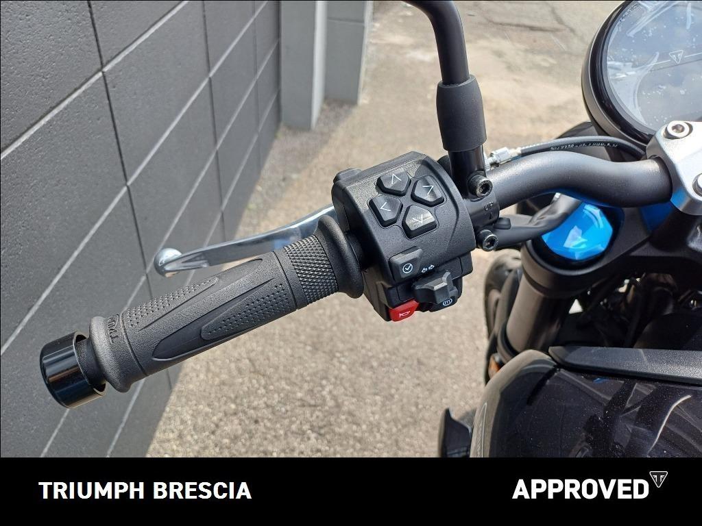 TRIUMPH Trident 660 Abs #8