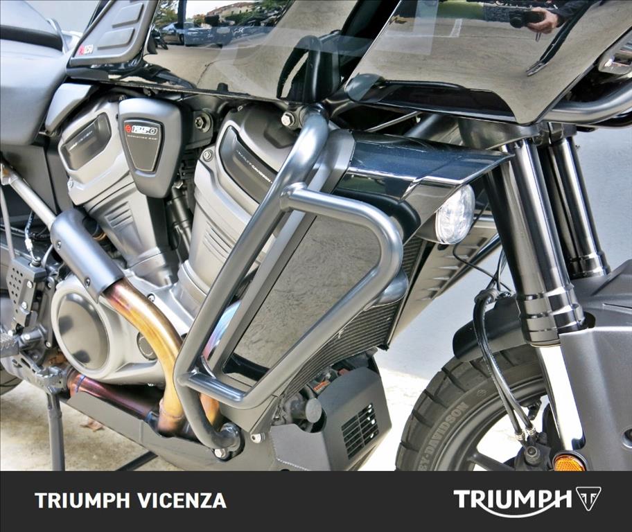 HARLEY DAVIDSON Pan America 1250 Special ARH Vivid Black