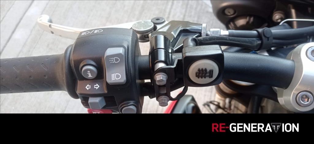 TRIUMPH Speed Triple R 1050 Abs