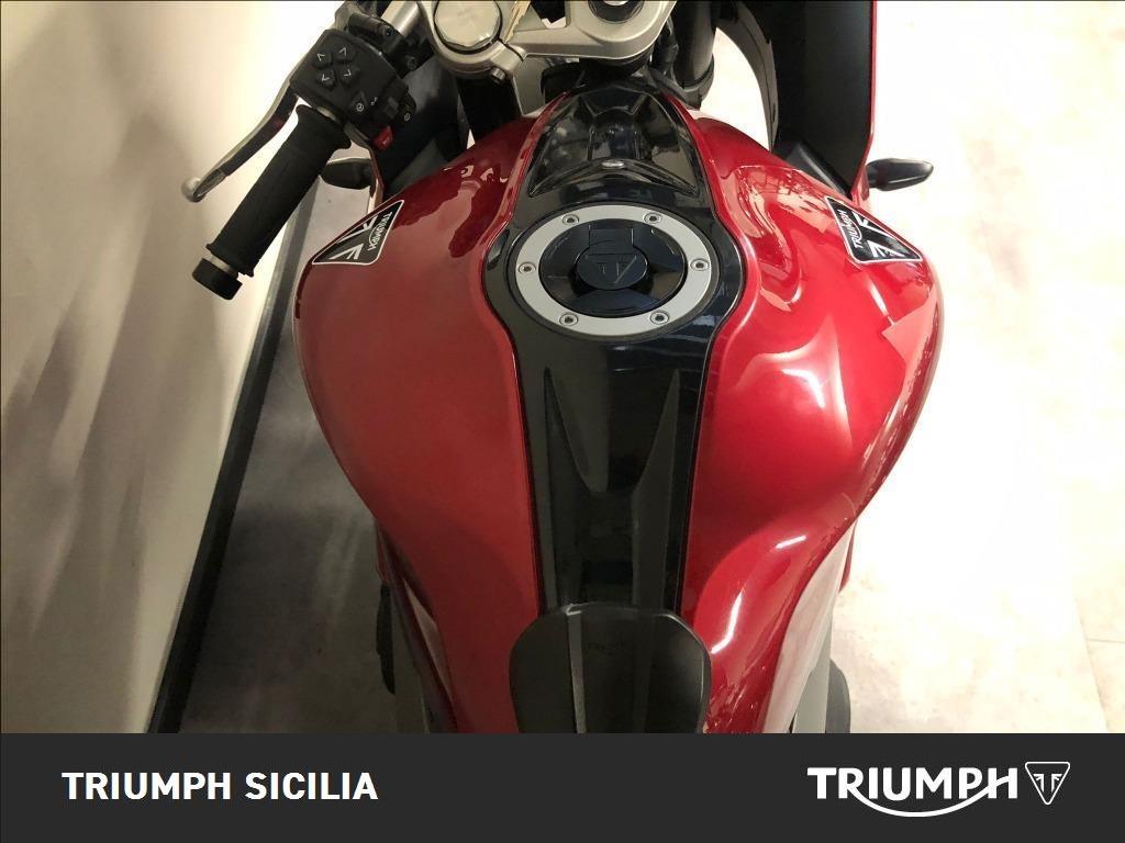 TRIUMPH Daytona 660 Abs