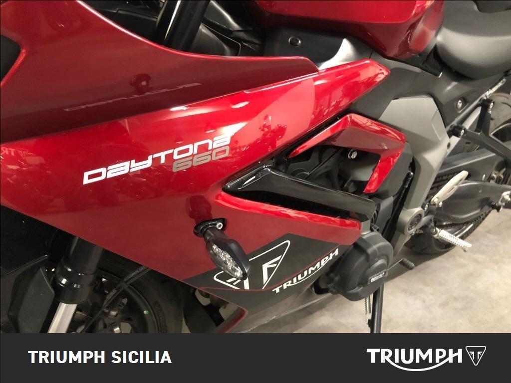 TRIUMPH Daytona 660 Abs #6