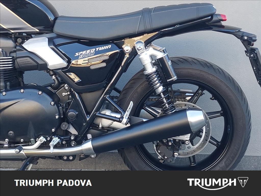 TRIUMPH Speed Twin 900 Phantom Black/Aurum Gold Abs