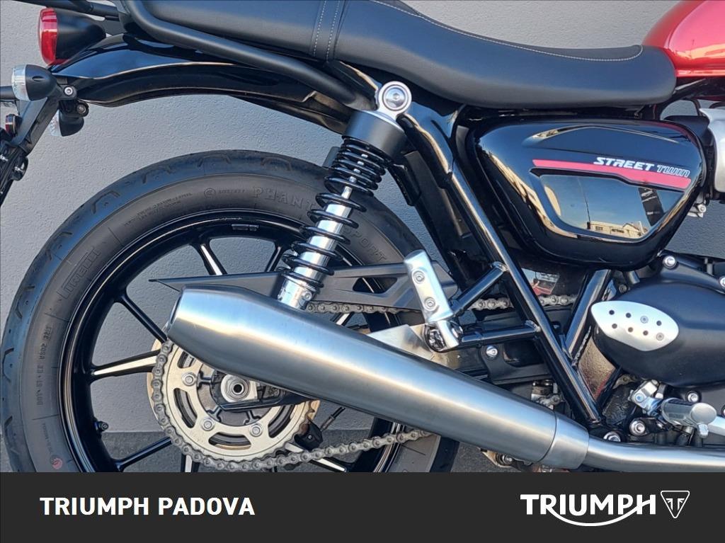TRIUMPH Street Twin 900 