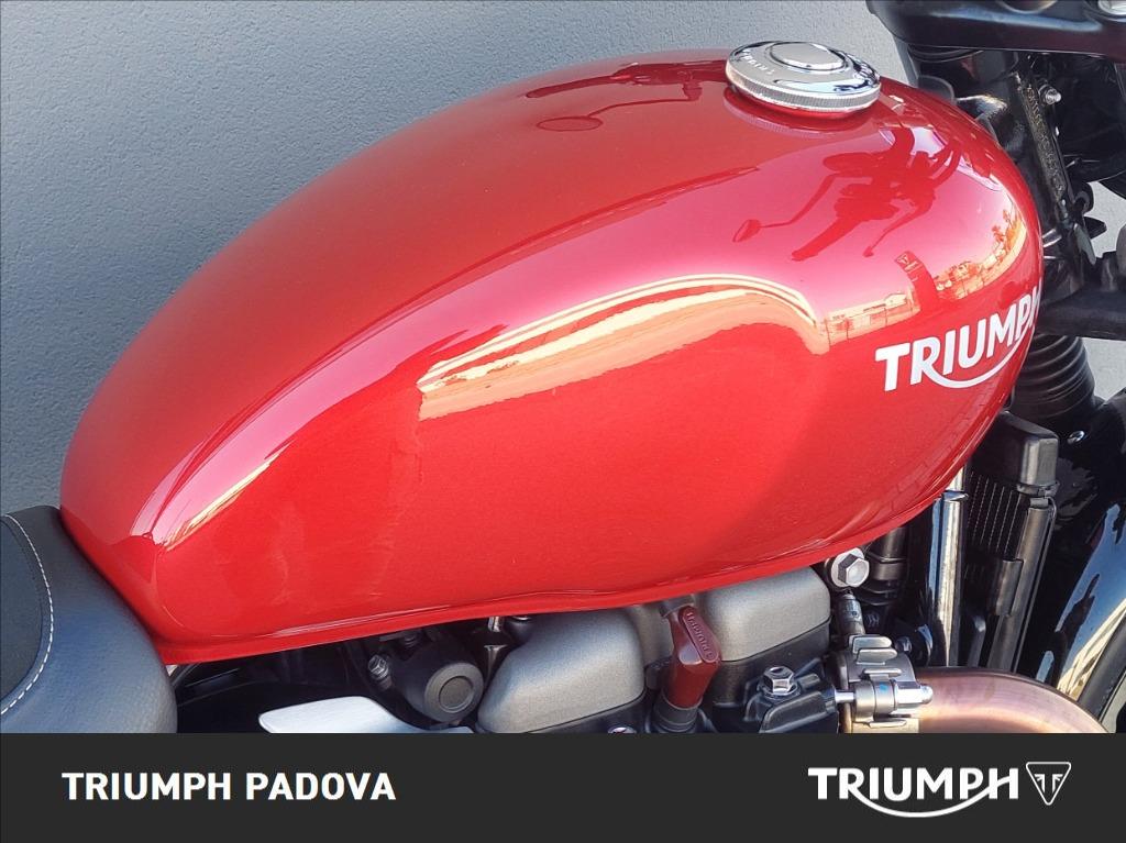 TRIUMPH Street Twin 900 