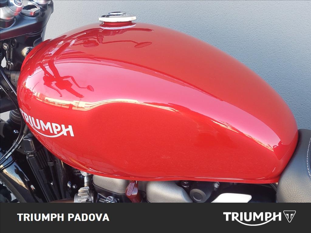 TRIUMPH Street Twin 900 