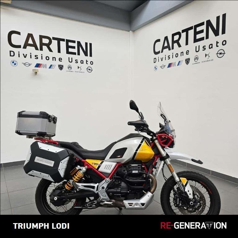 MOTO GUZZI V85 TT Evocative Graphics Abs