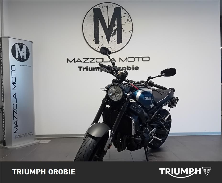 YAMAHA XSR 900 Abs #3