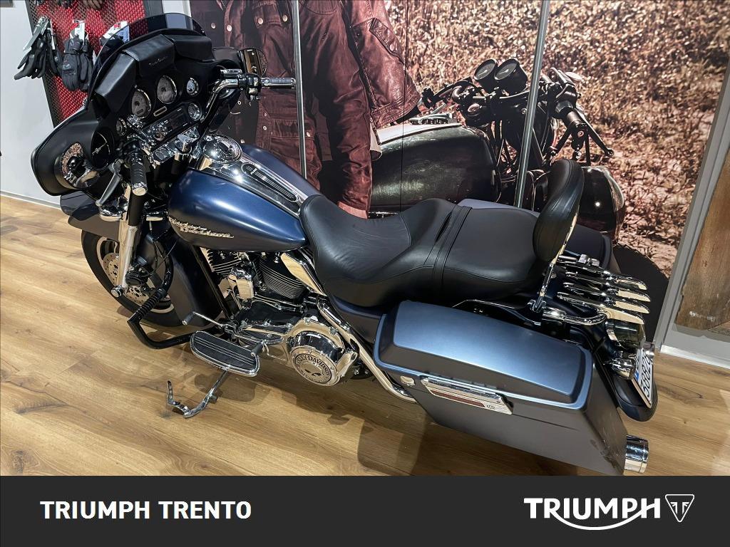 HARLEY DAVIDSON Street Glide 1584 FLHX