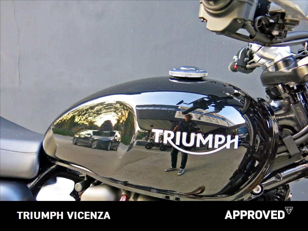 TRIUMPH Street Twin 900  #4