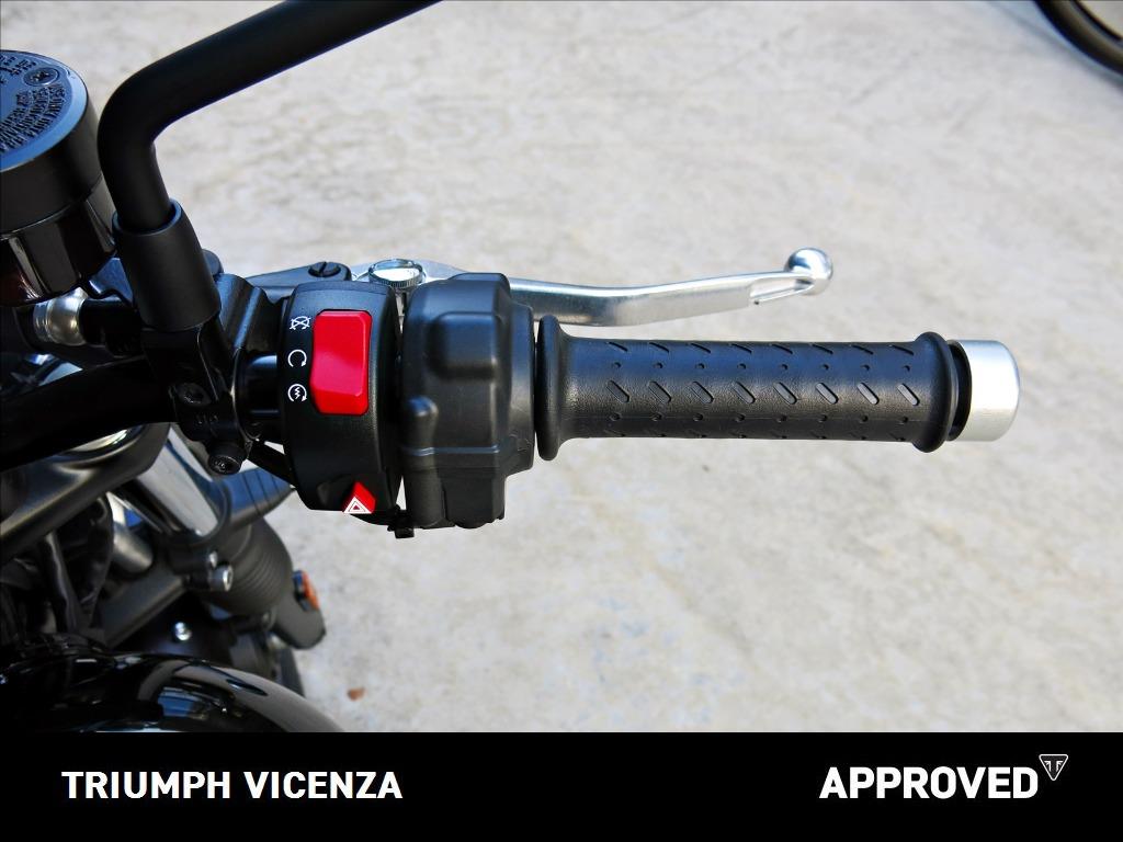 TRIUMPH Street Twin 900  #7